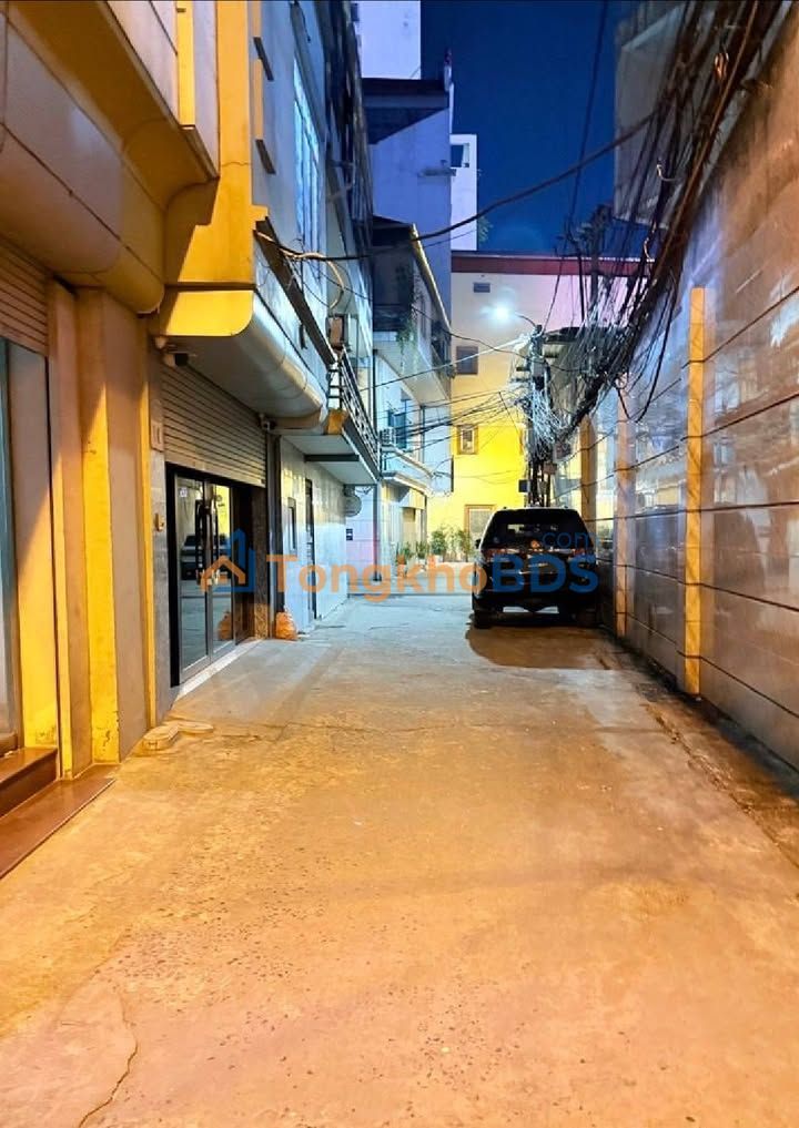 Nhà Nguyễn Văn Cừ Long Biên 46m² 15 tỷ - Ô tô vào nhà