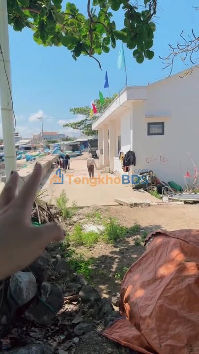 Nhà mặt biển Phước Thiện 200m² - Ô tô vào tận nhà