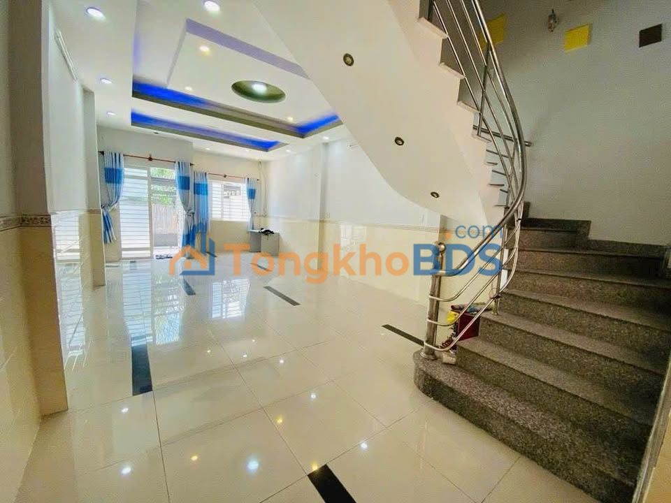 Nhà 2 tầng Tân Thành Tân Phú 97m² 8 tỷ - Chính chủ bán