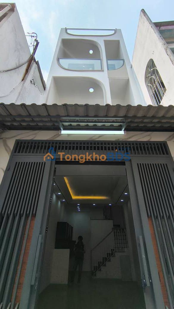 Nhà Âu Dương Lân Q8 34m² 6.5 tỷ - Ô tô vào tận nhà