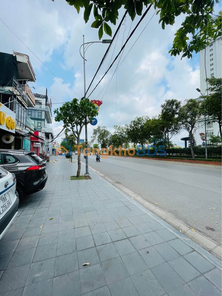 Townhouse Trần Hưng Đạo 160m² 3 tỷ - Mặt tiền kinh doanh