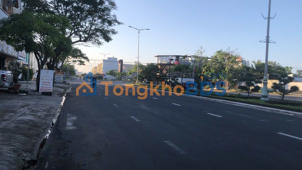 Nhà nguyên căn Hùng Vương P9 93m² 10 triệu - Sẵn sàng ở