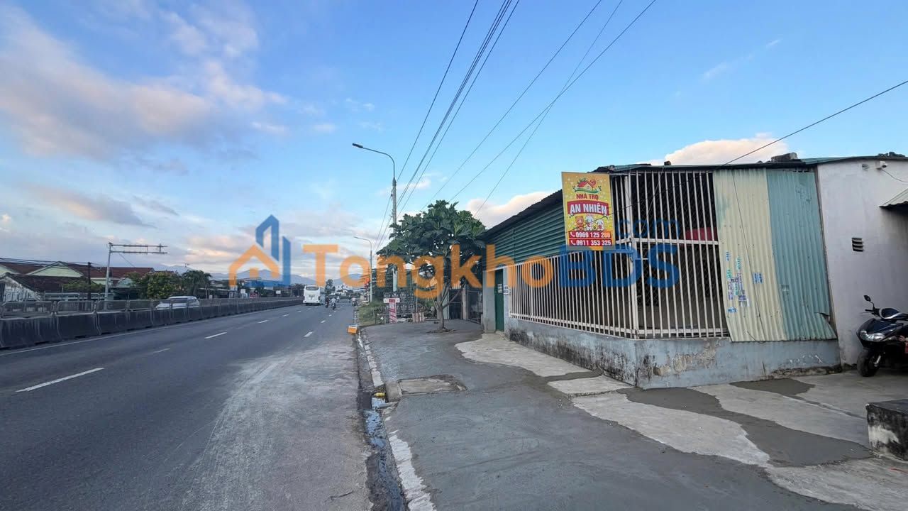 Phòng trọ QL1A Suối Hiệp 1,3 triệu - Tự do giờ giấc