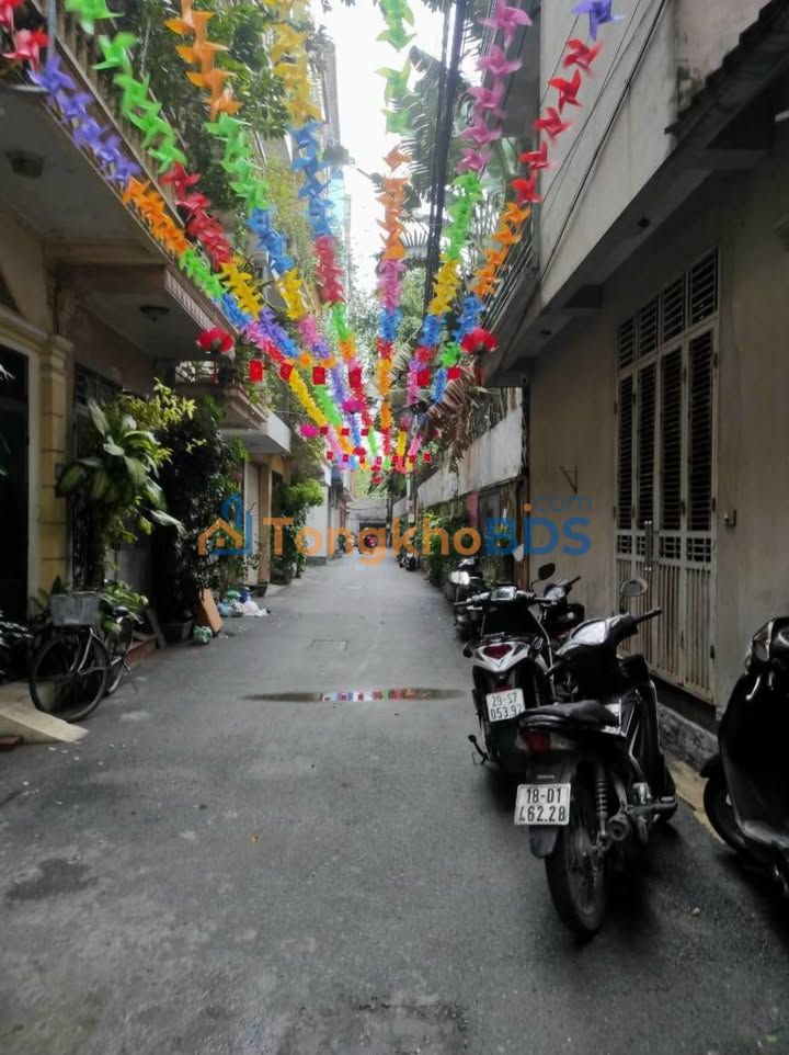 Nhà Đặng Thai Mai Tây Hồ 30m² 10.5 tỷ - Ô tô tránh, kinh doanh đỉnh