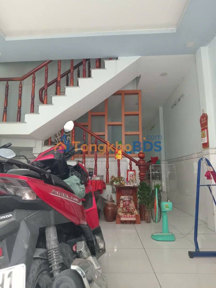 Nhà Công nghệ Vĩnh Lộc B 40m² 1.25 tỷ - Chính chủ bán gấp