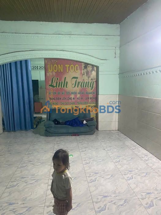 Nhà mặt tiền Phạm Văn Sáng 55m2 giá 4 tr - Sẵn ở ngay