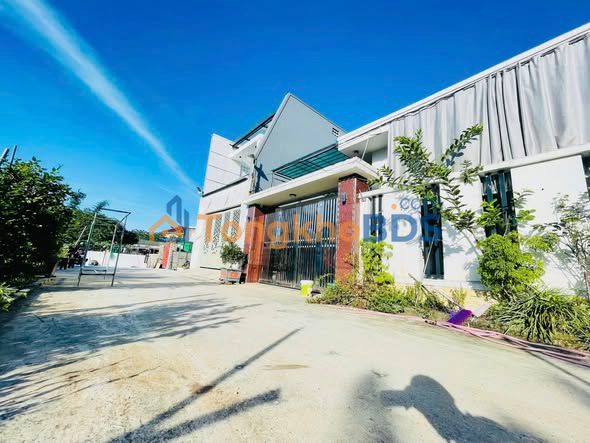 Đất nền Vinh Tân 100m² giá 2.98 tỷ - Đường to ô tô