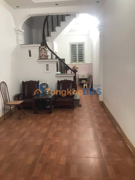 Nhà nguyên căn Hoàng Mai 40m² giá 12tr - Sẵn sàng ở ngay