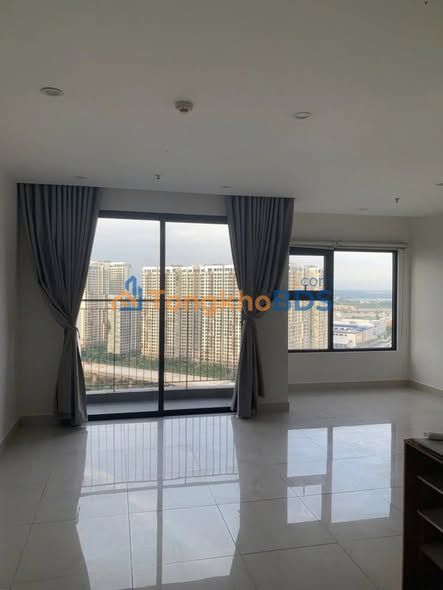 Căn hộ Vinhomes Grand Park 69m² 3.35 tỷ - View đẹp