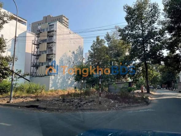 Nhà phố Đảo Kim Cương 144m² 37.44 tỷ - Mặt tiền kinh doanh