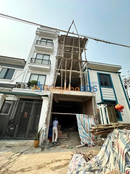 Nhà riêng Quốc Oai 60m² 5 tỷ - Ô tô vào tận sân