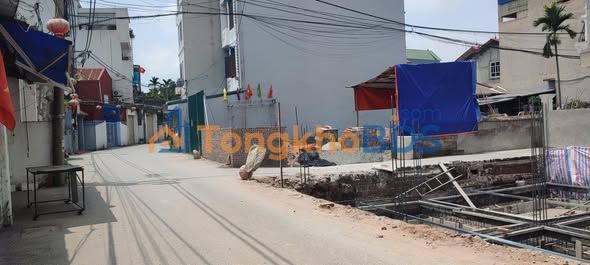 Nha pho Yen Nghia 50m2 gia tu van - Mat tien kinh doanh