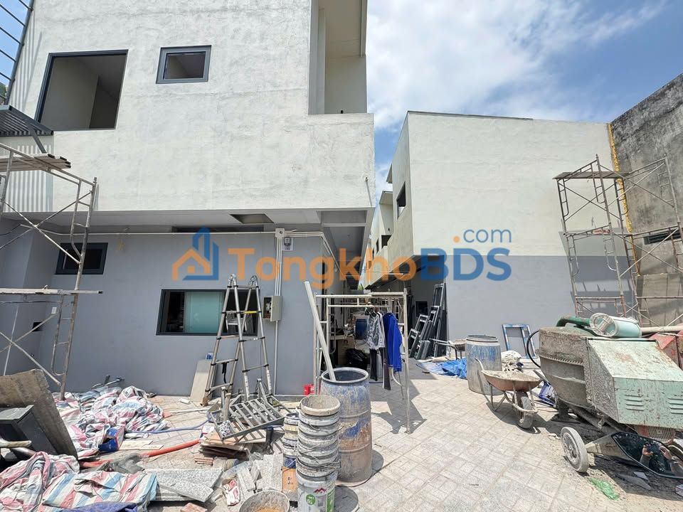 Nhà liền kề Hiệp Thành TDM 60m² 5,5tr - Sẵn sàng ở ngay