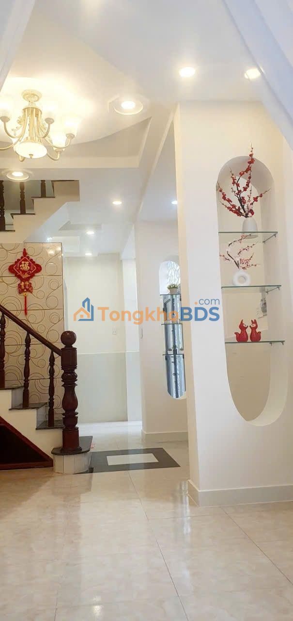 Nhà phố Dương Bá Trạc Q8 40m² 5.6 tỷ - Chính chủ bán