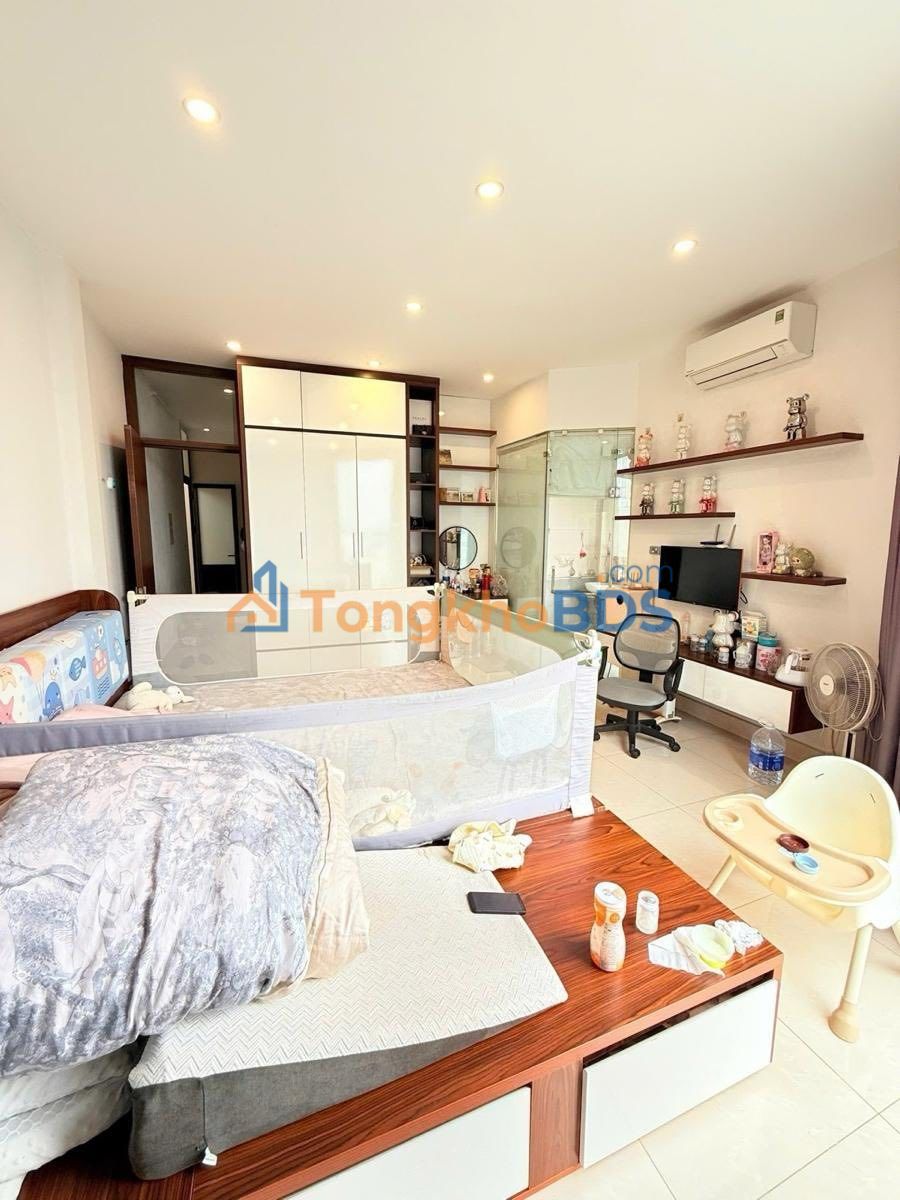 Nhà Mặt Phố Minh Khai 65m², 6 Tầng Thang Máy, KD Đa Ngành - 38 Tỷ