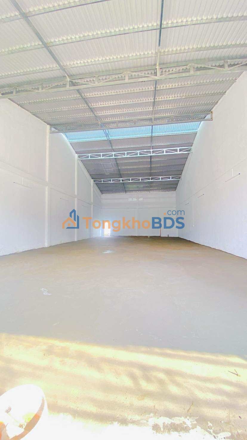 Cho thuê kho 215m² KDC Ngân Thuận, Cần Thơ - Mới xây, giá 12 triệu