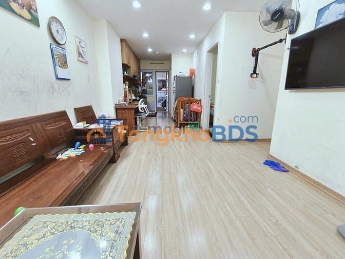 Bán Gấp Căn Hộ Thăng Long Tower 70m² - Cầu Giấy, Sổ Đỏ, Full Nội Thất