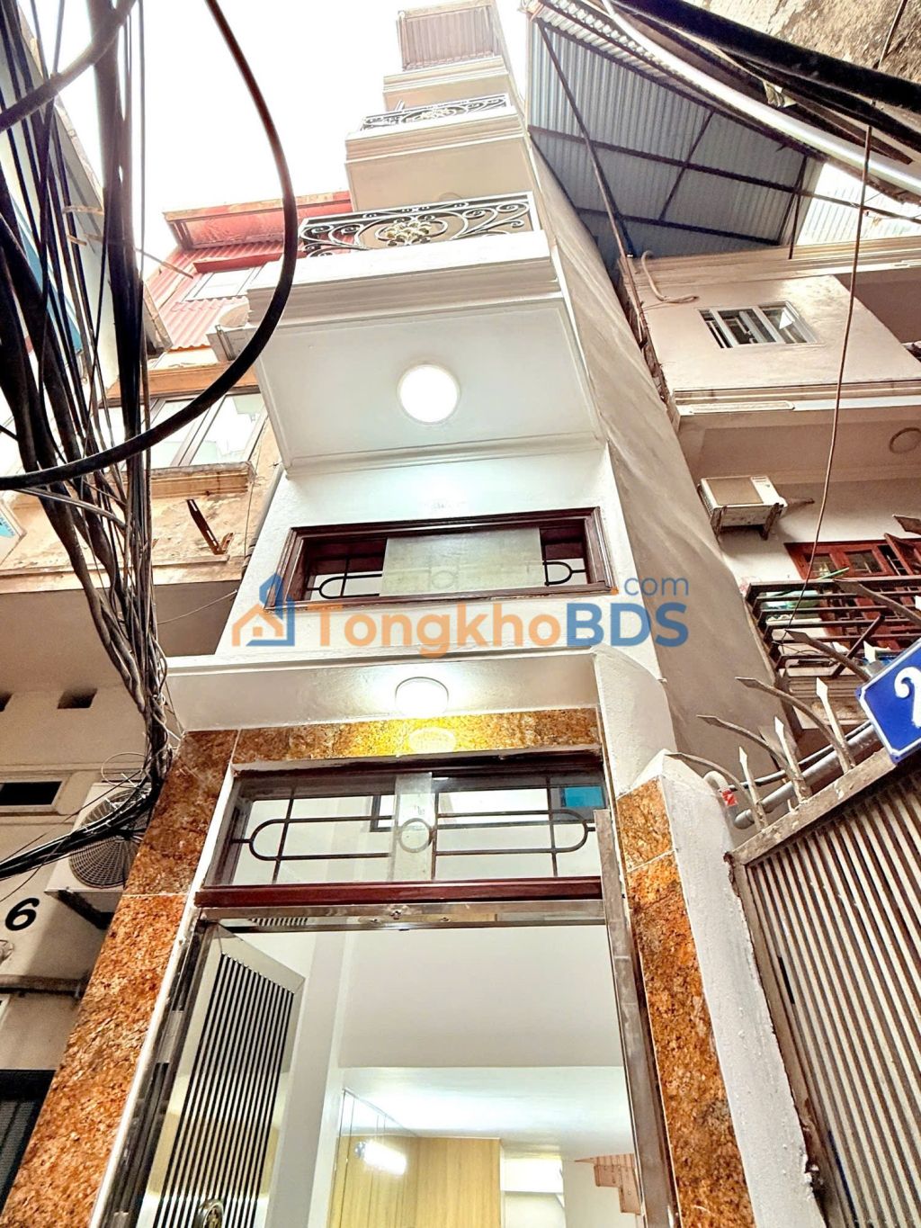 Nhà 5 Tầng Phố Bạch Mai 21m² - Sổ Đỏ Riêng, Full Nội Thất