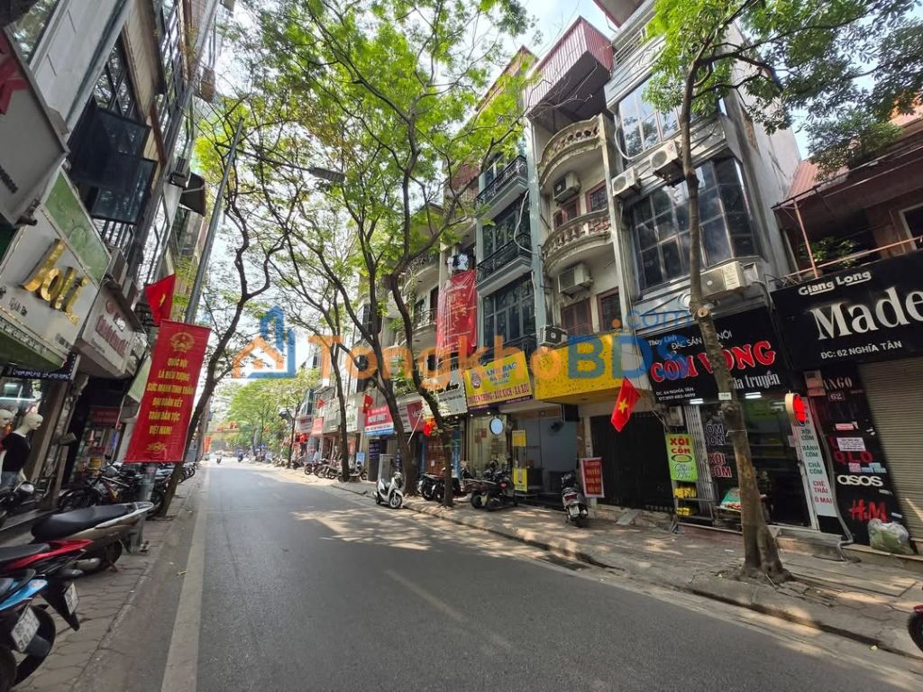 Nhà Mặt Phố Nghĩa Tân 78m² - Kinh Doanh Sầm Uất, 2 Mặt Ô Tô