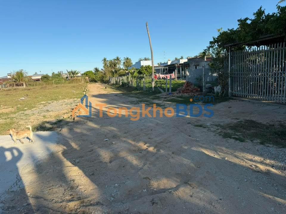 Bán Đất Cam Lâm - 150m² Full Thổ Cư, Gần Chợ, Trường Học