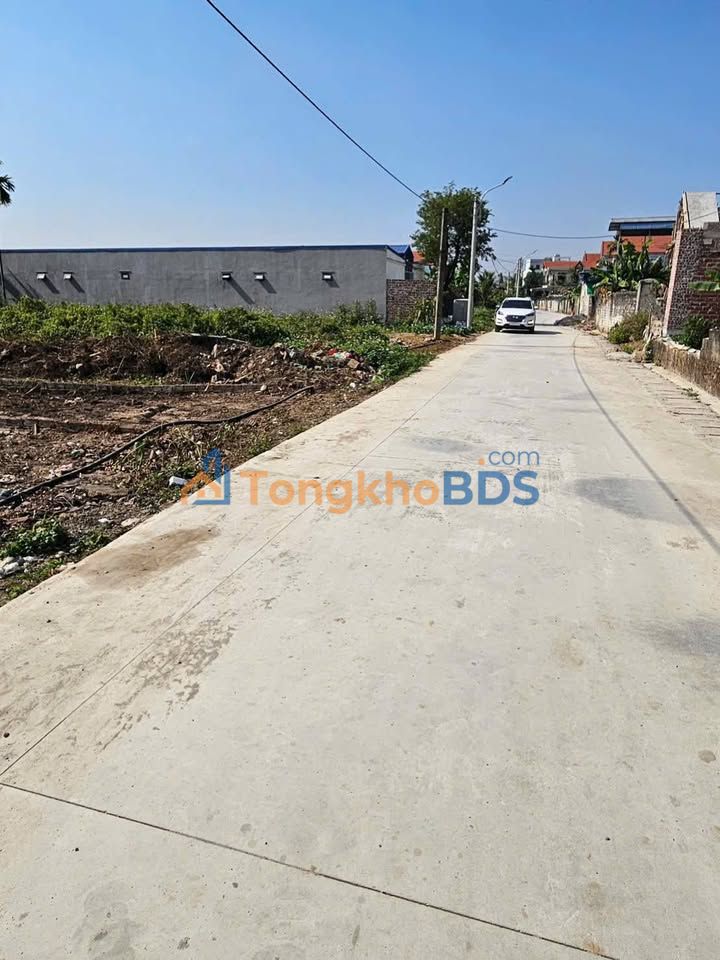 Đất nền Thôn Đông Thủy Hà 94m² 2 tỷ - Đường ô tô tránh