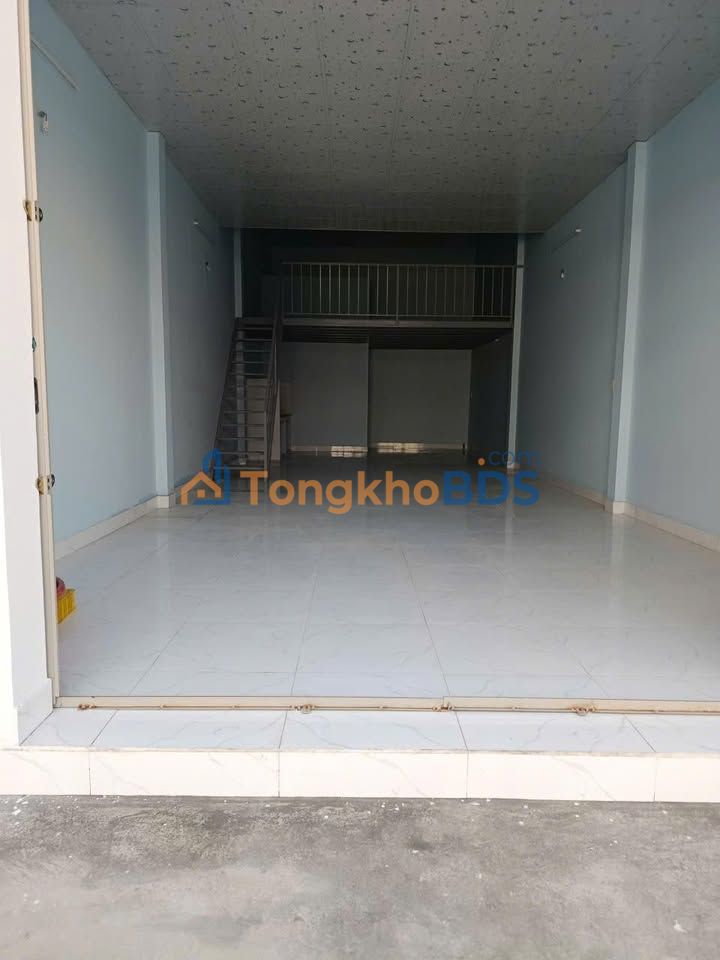 Nhà Nguyên Căn 80m² Ngang 4m, Có Gác Lửng - Cho Thuê Giá 7 Triệu/Tháng Tại Tân Phú