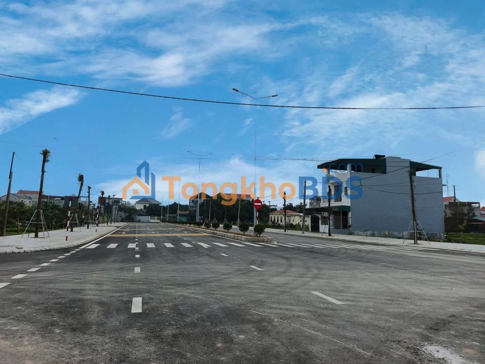 Đất Vườn Hoa Lư 320m² - Hướng Nam Ghé Đông, Sẵn Sàng Xây Tổ Ấm