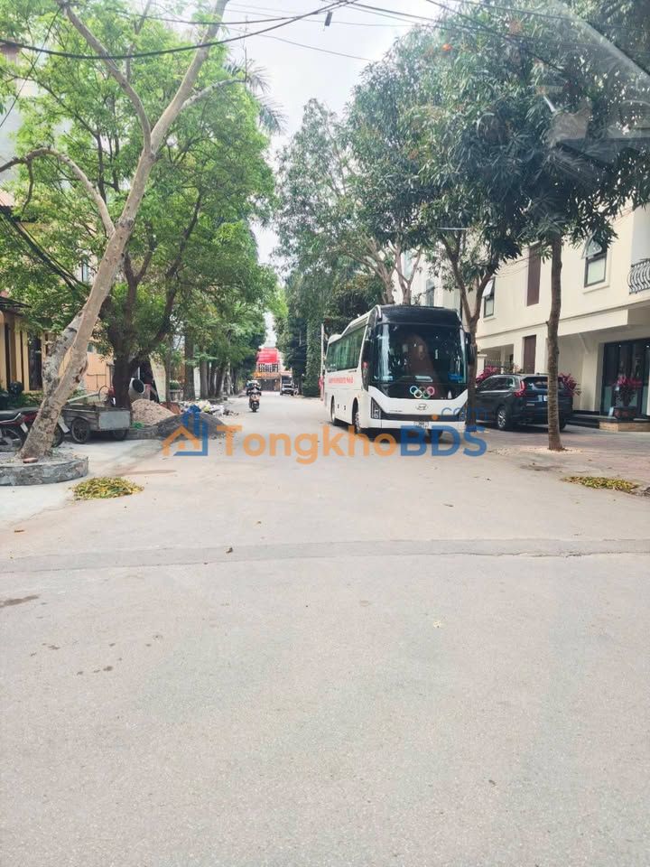 Đất nền Ngõ 3 Tôn Đức Thắng 103m² - Đường to ô tô
