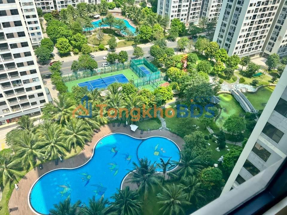 Can ho Vinhomes Grand Park Binh Thanh 3PN 8 trieu View dep