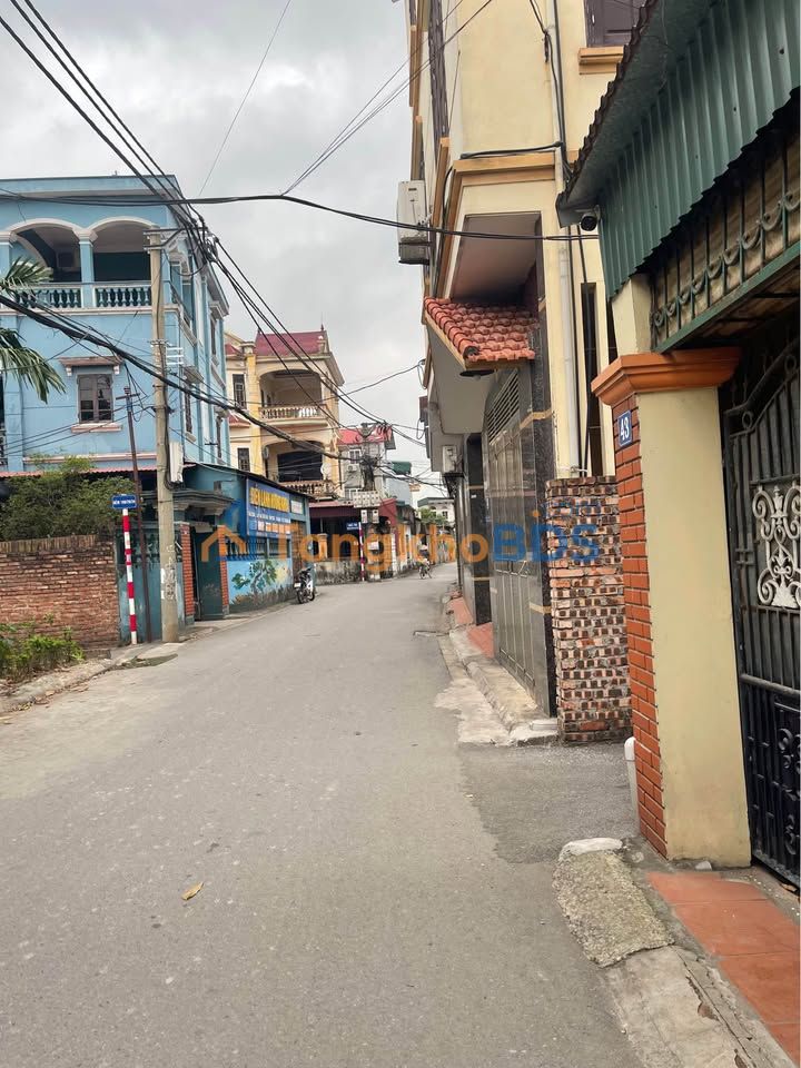 Đất nền Đặng Xá Gia Lâm 40m² 2,95 tỷ - Sổ đỏ chính chủ