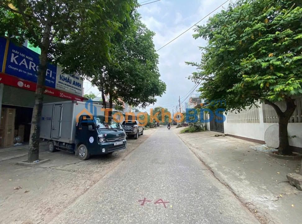 Nhà riêng Kim Bình Tuyên Quang 140m² - Ô tô vào tận nhà