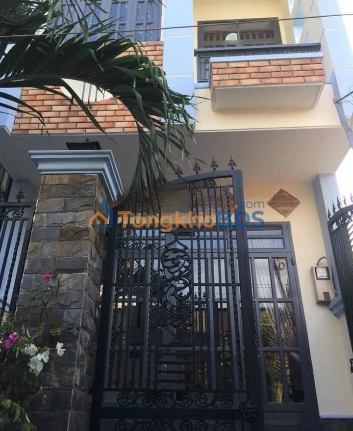 Nhà nguyên căn Quận 7 60m² giá 9 triệu - Sẵn sàng ở ngay