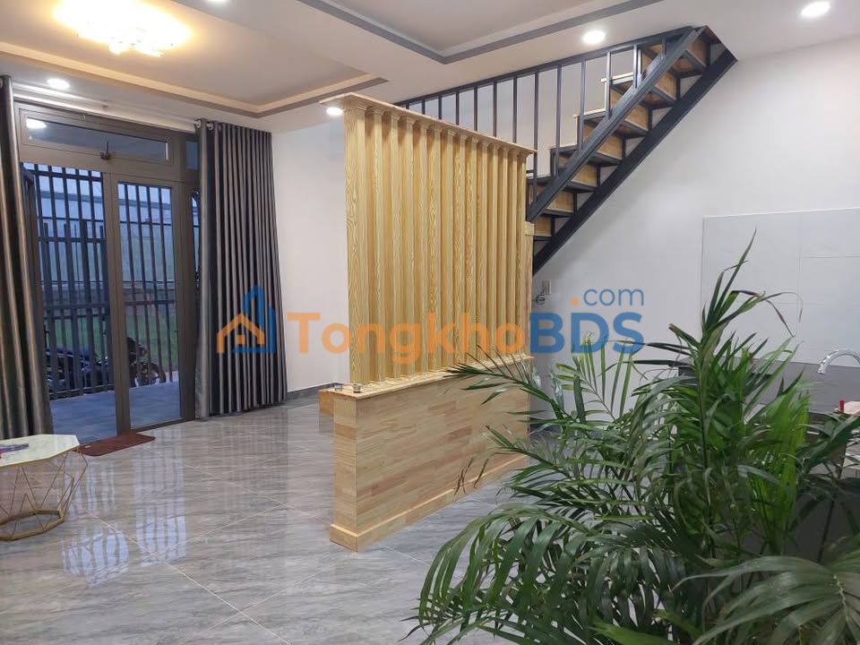 Nhà 4PN 70m² Đà Lạt - Sổ NNPQ, Hướng Tây, Giá 2.65 Tỷ