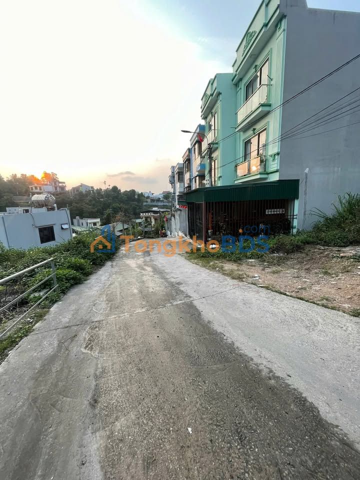 Warehouse Hà Lầm 75m², 1 tỷ - Gần KCN, hoạt động ngay