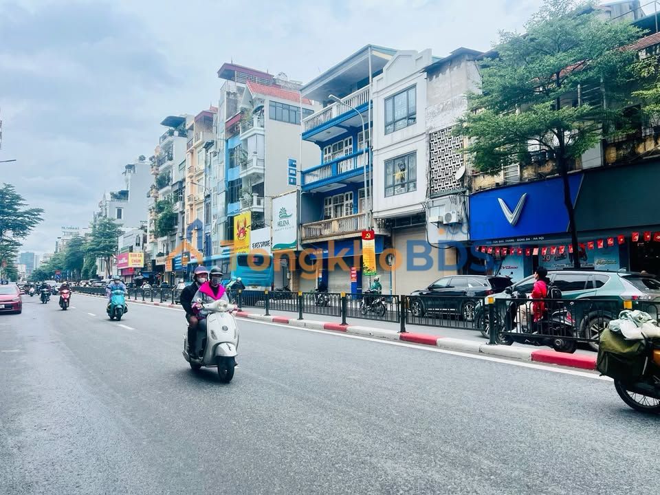 Nhà riêng Tôn Đức Thắng Đống Đa 28m²/10 tỷ - Full nội thất