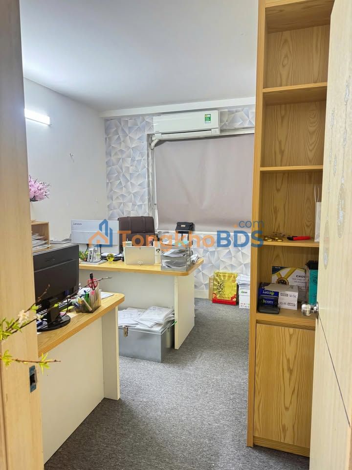 Văn phòng C37 Bắc Hà Tố Hữu 75m² giá 11 triệu - Vị trí trung tâm