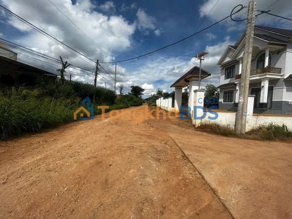 Bán Gấp 2 Lô Đất Thổ Cư 1318m² Đức Trọng - Sổ Hồng Sẵn Sàng