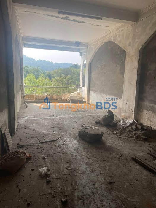 Nhà Phố Hoàng Liên 84m² Giá 5.3 Tỷ - Kinh Doanh Đắc Địa, Đối Diện Công Viên Nhạc Sơn