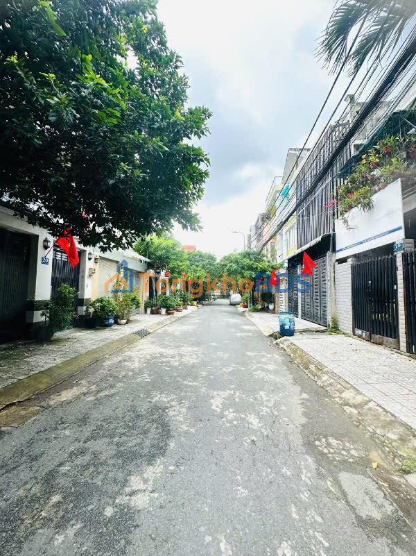 Đất thổ cư Thủ Đức 78m² 8 tỷ - Sổ đỏ chính chủ