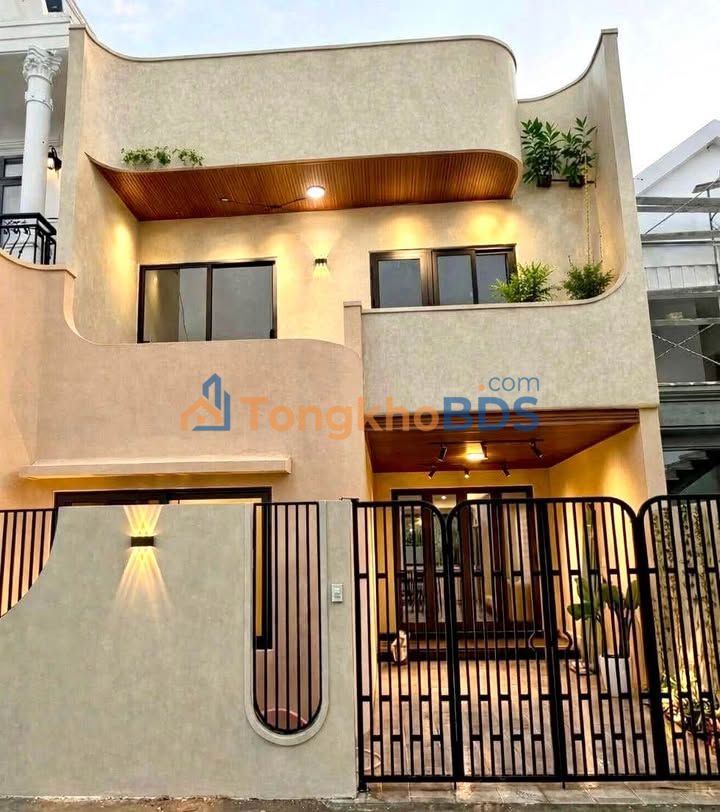 Nhà 2 Tầng 100m² P. Thủy Xuân, Huế - Ô Tô Tận Sân, Tặng Nội Thất Xịn