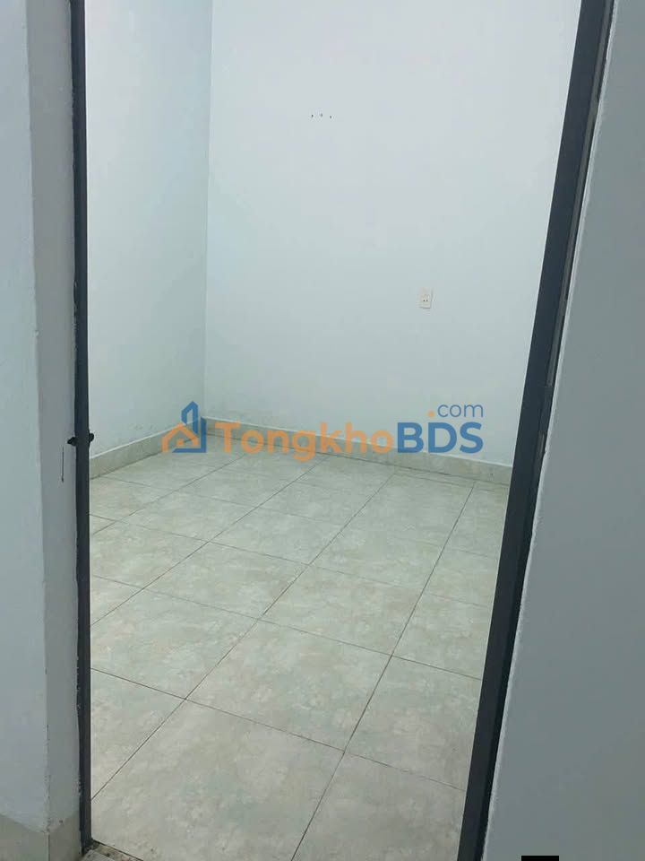 Nhà 100m² Sát Chợ Dốc Chùi, Tư Nghĩa - Giá 890 Triệu