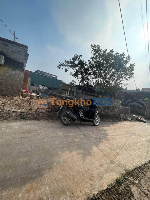 Bán Gấp Nhà Phường Hòa Mạc, Duy Tiên 90m² - Ô Tô Vào Nhà, Giá 1.x Tỷ