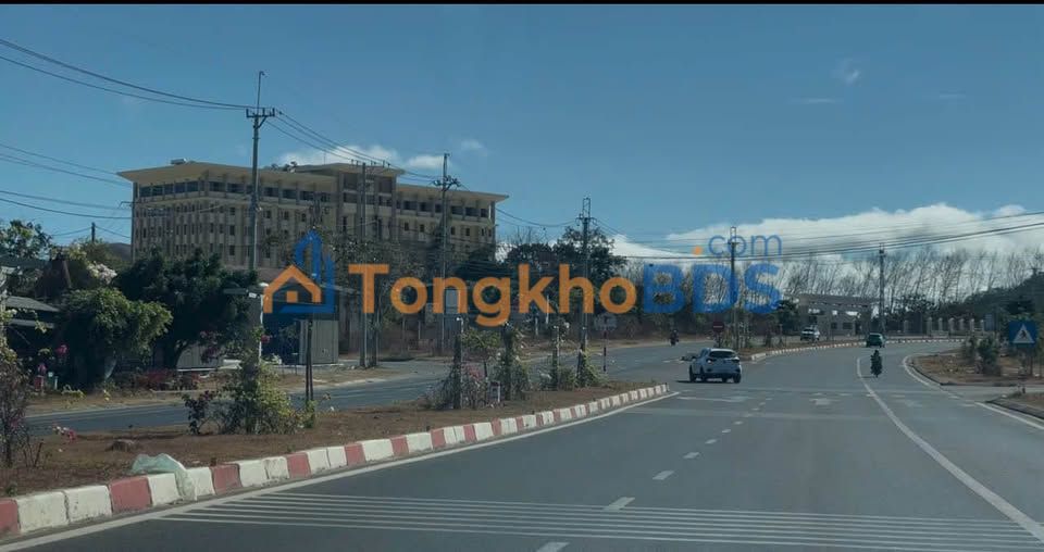 Đất Nền Kon Tum 200m² - Sổ Đỏ Full Thổ Cư, Hướng Đông Nam