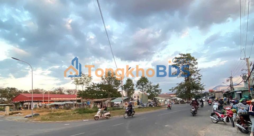 Đất thổ cư 116m² Phường Nguyễn Trãi, Kon Tum - Sổ hồng riêng, giá tốt