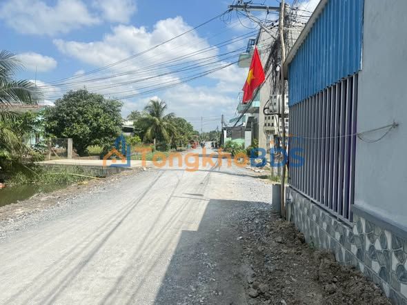 Đất Thổ Cư 150m² Sổ Hồng Tại Bến Lức, Long An - Giá 2.1 Tỷ