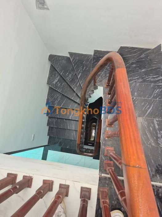 Nhà 30m² 5 Tầng Quỳnh Đô, Đại Thanh - Giá Tốt Đón Tết