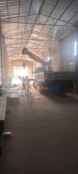 Kho xưởng Vạn Phúc Thanh Trì 650m² 15 triệu - Hoạt động