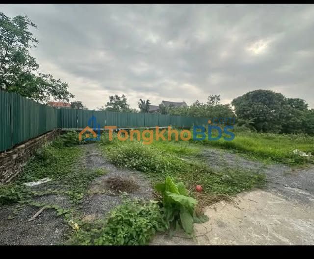 Nhà 50m² Chương Dương, Long Biên - Ô tô vào, Nở hậu, Giá chỉ 2.x tỷ