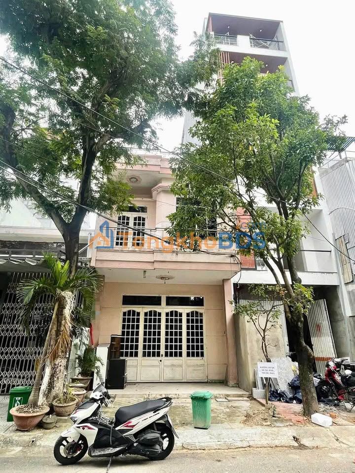 Nhà 2 tầng đường Mỹ An, Ngũ Hành Sơn 100m² giá 15 triệu - Sẵn sàng ở ngay