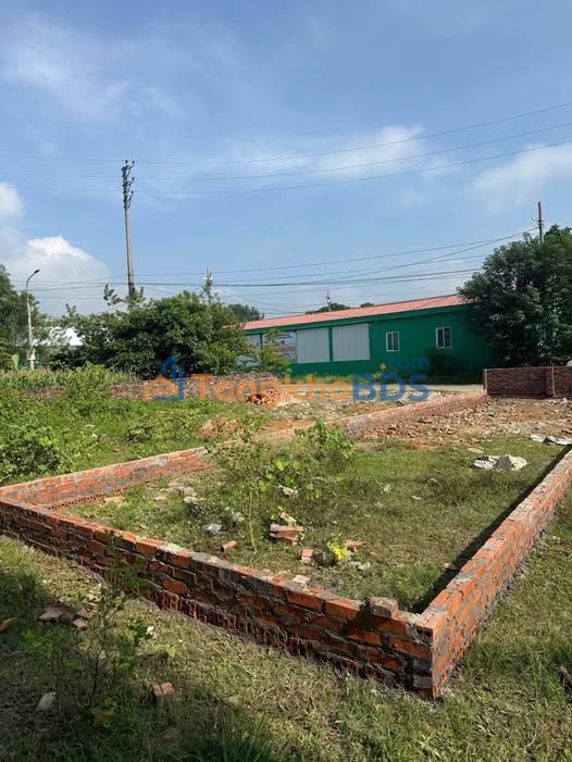 Đất Nền Mặt Tiền Kinh Doanh - Đối Diện Sân Bóng Minh Phương, Việt Trì - 81m²